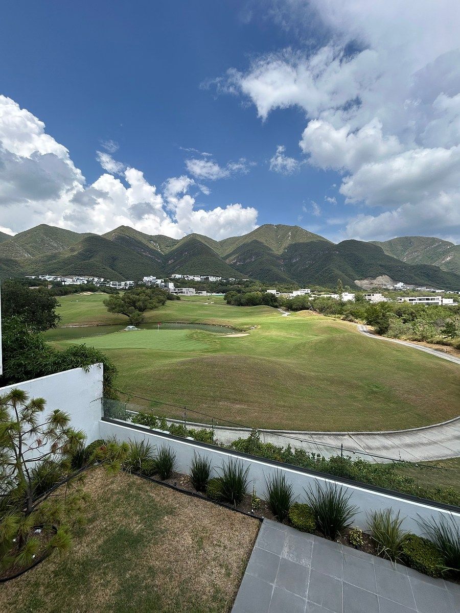 Casa em El Uro, Monterrey, foto 27 de 40