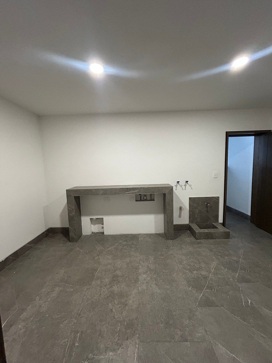 Casa em El Uro, Monterrey, foto 36 de 40