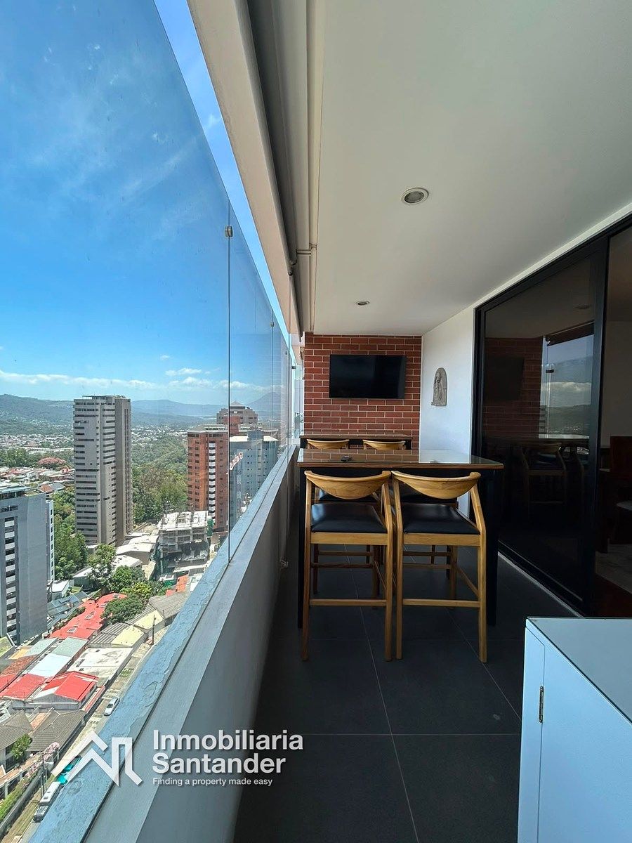 Apartamento en Zona 14, Guatemala, foto 3 de 29