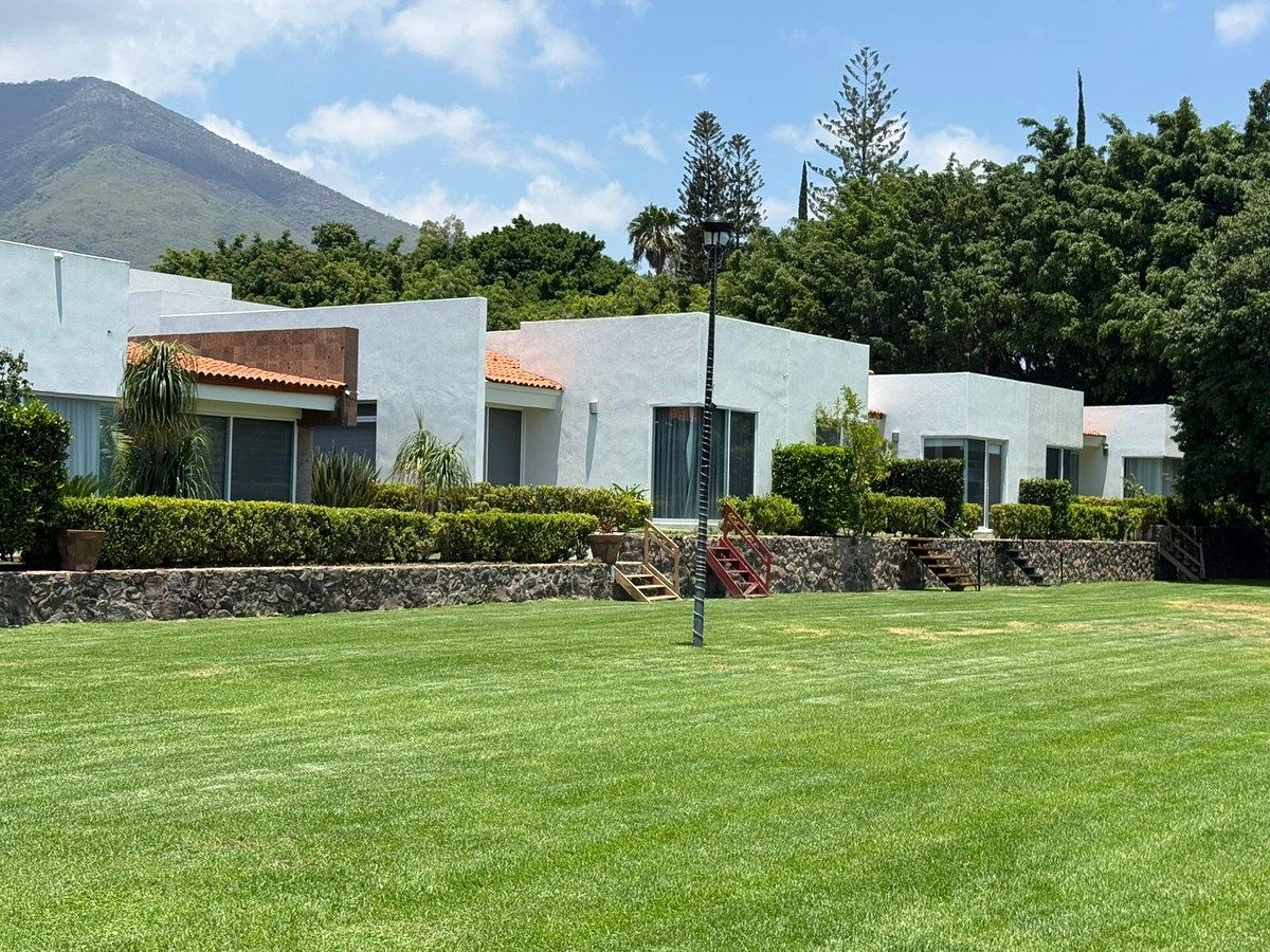 CASA EN VENTA COPROPIEDAD TUXCUECA, foto 1 de 12