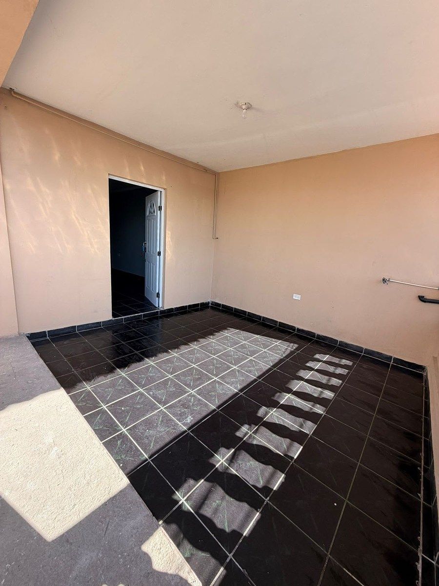 House in Anexa Sanchez Taboada, Tijuana, photo 11 of 18