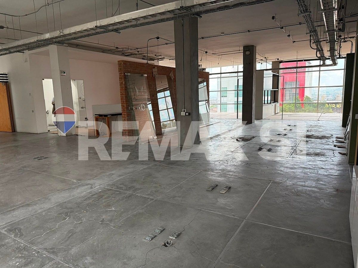Sala Comercial em Colinas del Cimatario, Querétaro, foto 12 de 18