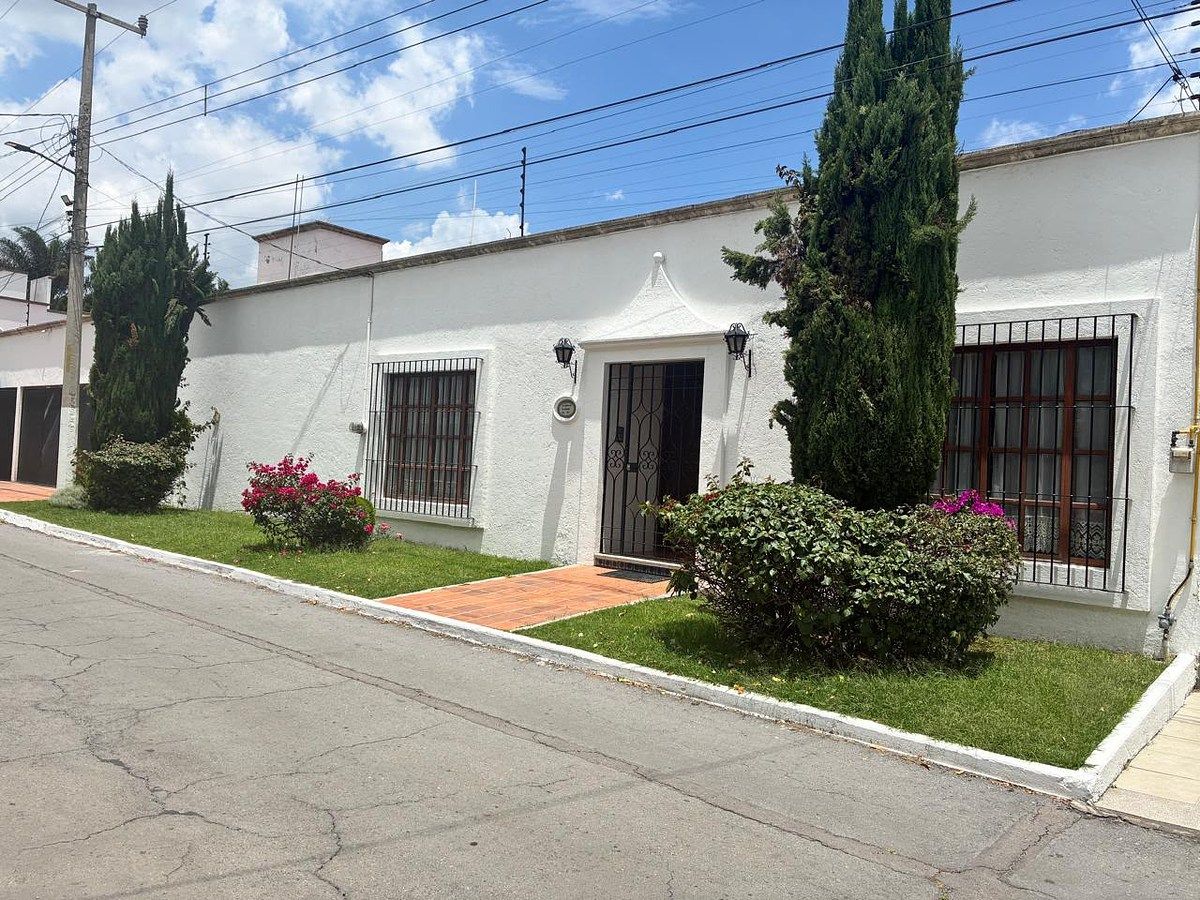 CASA DE UM NÍVEL PARA ALUGAR EM PUEBLA EM UM CONDOMÍNIO, foto 1 de 15