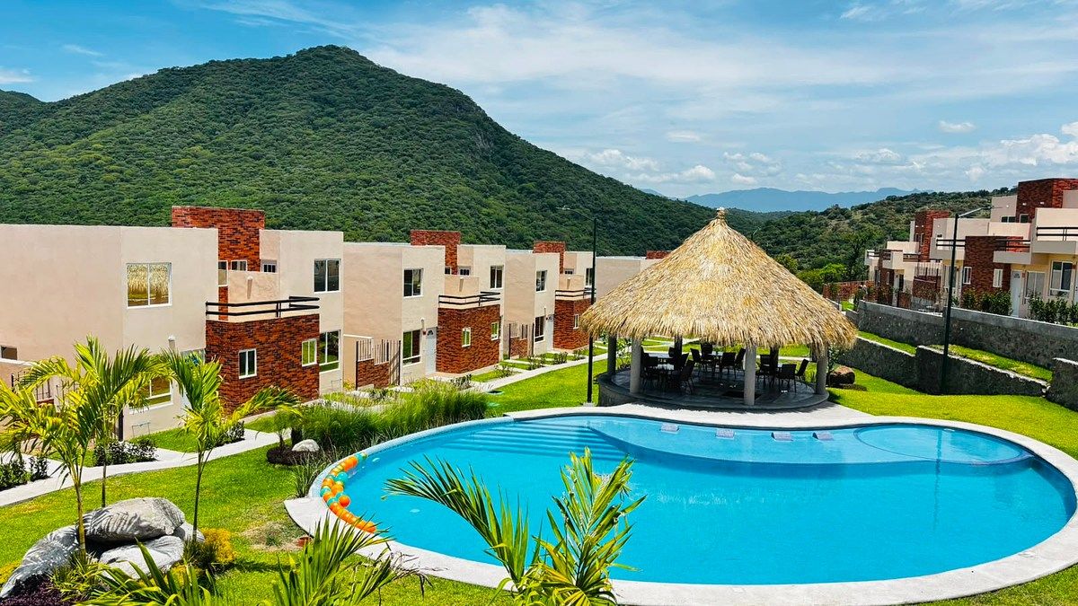 PRE-SALE OF HOUSES IN RESIDENTIAL COLINAS DE XOCHITEPEC MIRADOR, photo 1 of 24