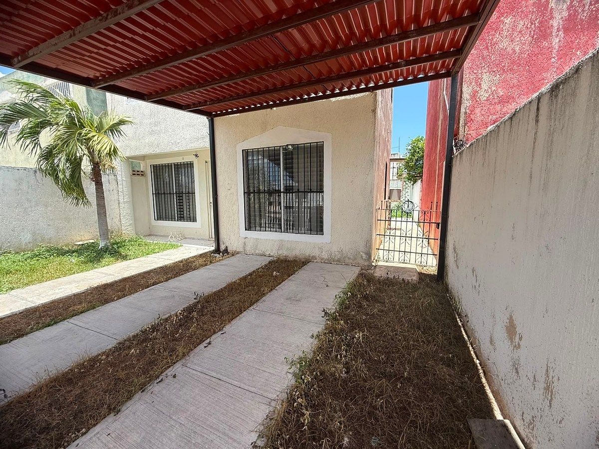 house rental in Francisco de Montejo semi-furnished, photo 1 of 11