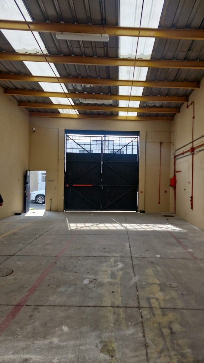 Bodega comercial en Paraísos Del Colli, Zapopan, foto 3 de 4