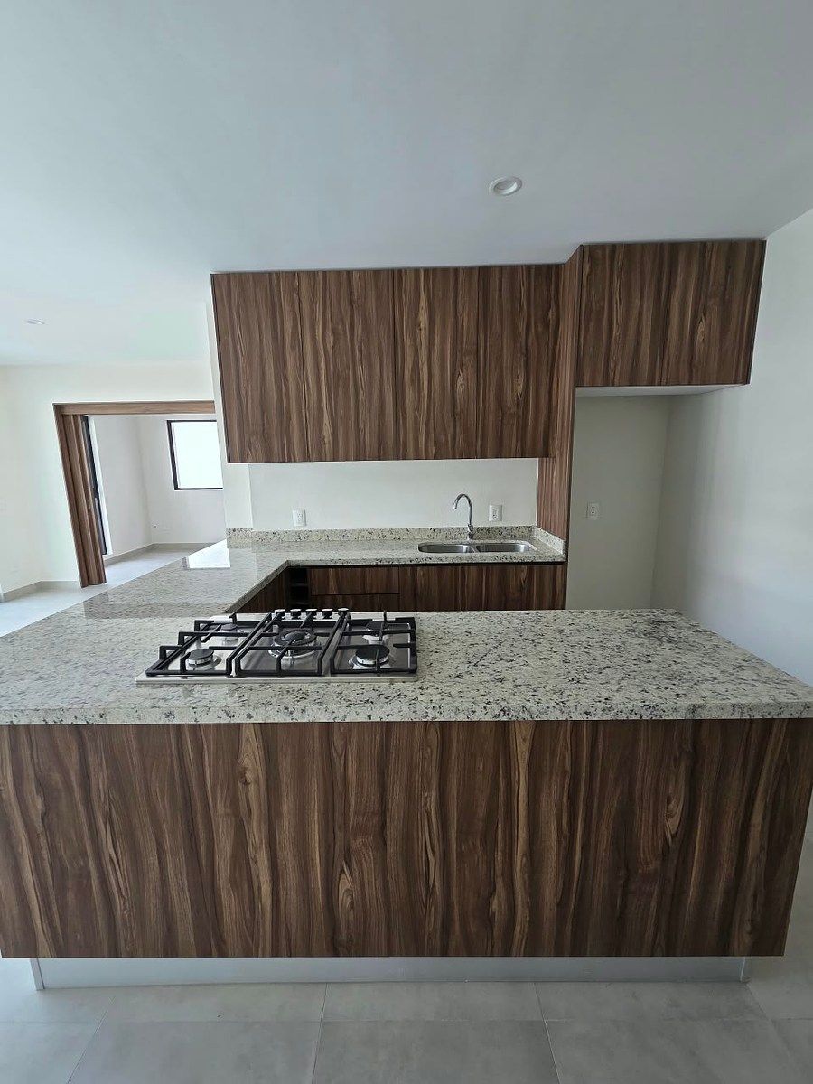 Apartment in La Floresta, Puerto Vallarta, photo 7 of 18