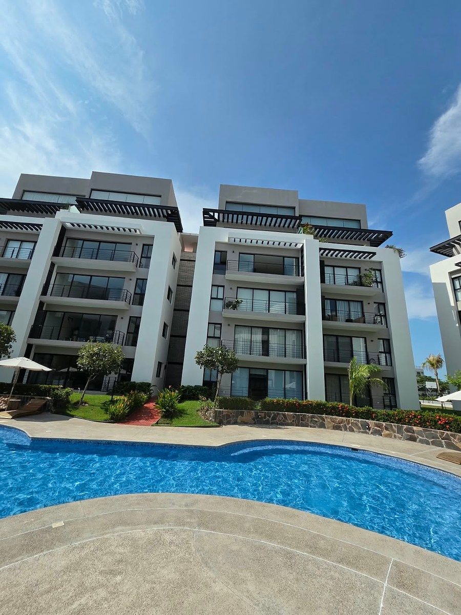 Apartment in La Floresta, Puerto Vallarta, photo 4 of 18