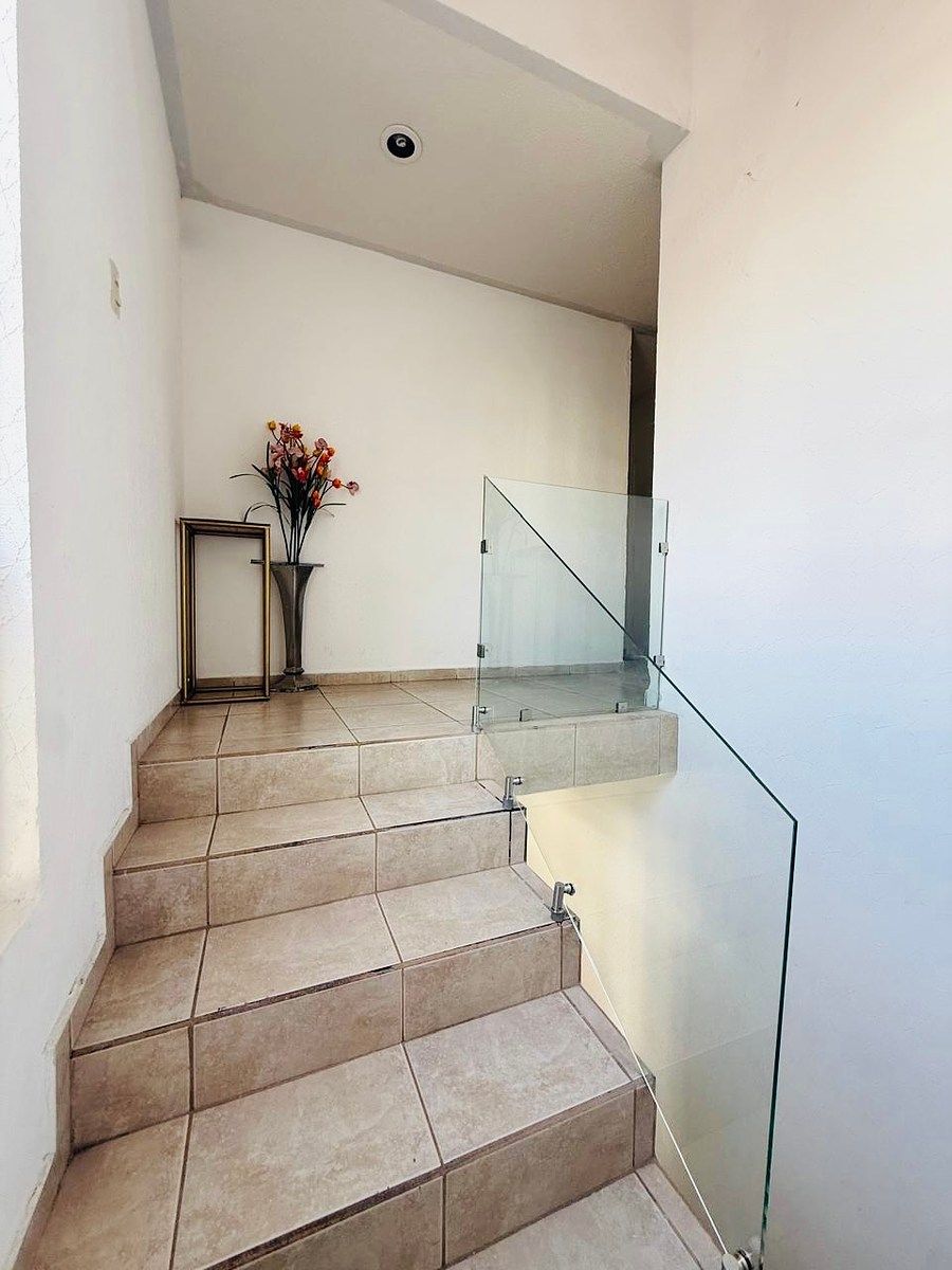 Casa em condomínio fechado em Lomas de Pasteur, Querétaro, foto 3 de 18