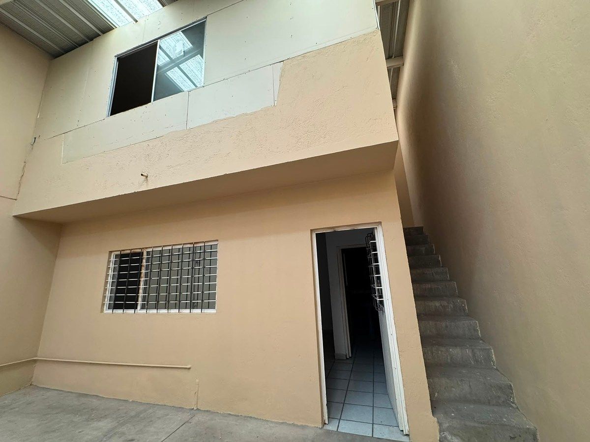 Galpão comercial em Paraísos Del Colli, Zapopan, foto 4 de 13