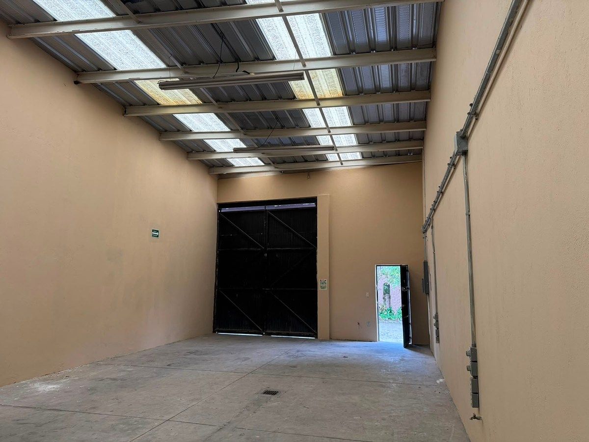 Galpão comercial em Paraísos Del Colli, Zapopan, foto 11 de 13