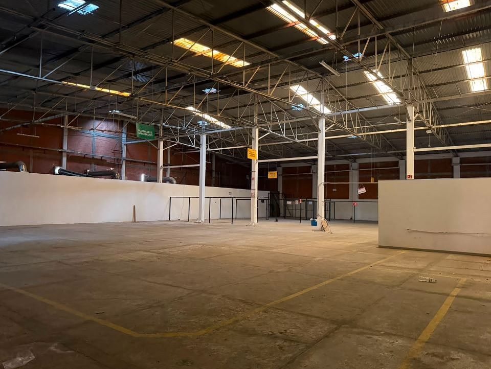 Bodega comercial en Cerro de La Estrella, Iztapalapa, foto 5 de 13