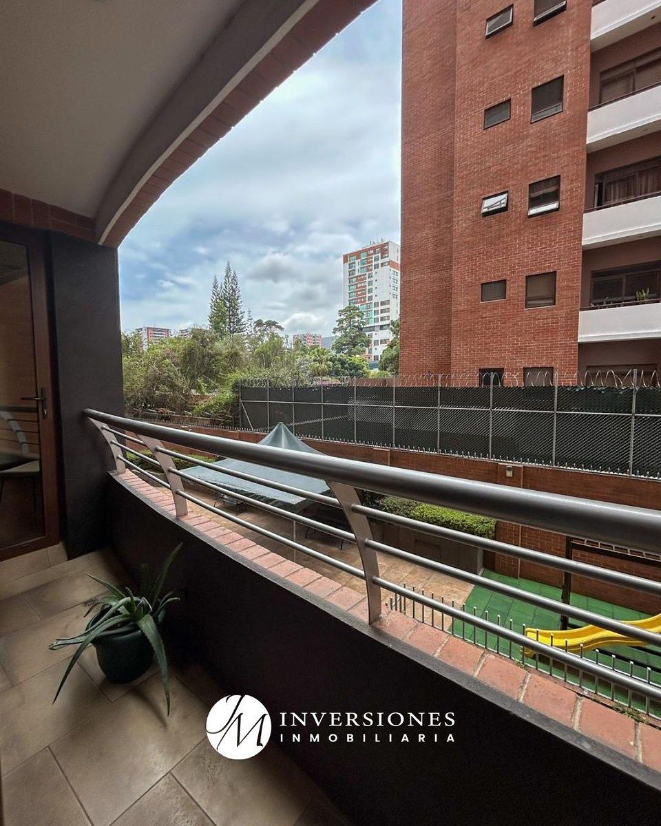 Apartamento en Zona 10, Guatemala, foto 4 de 12