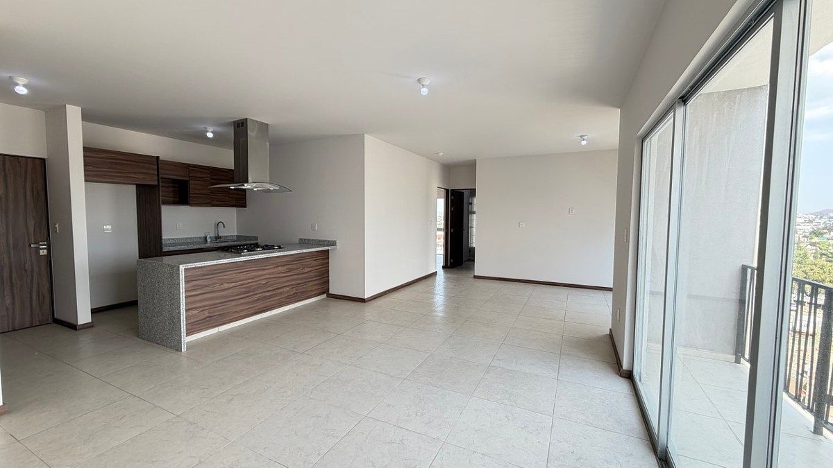 Apartment in Santa Ana Tepetitlán, Zapopan, photo 2 of 27