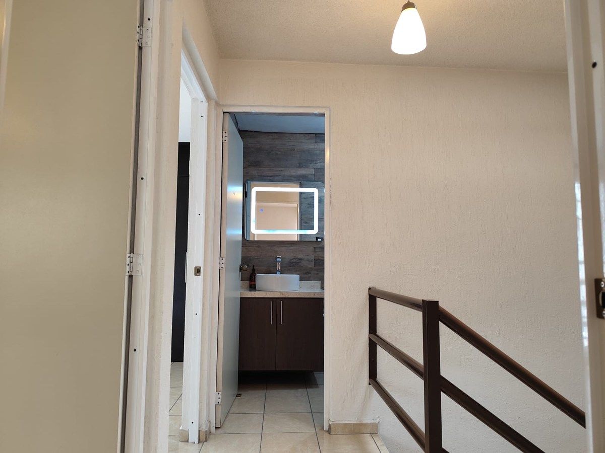 Casa em Colinas del Sur, Querétaro, foto 9 de 17