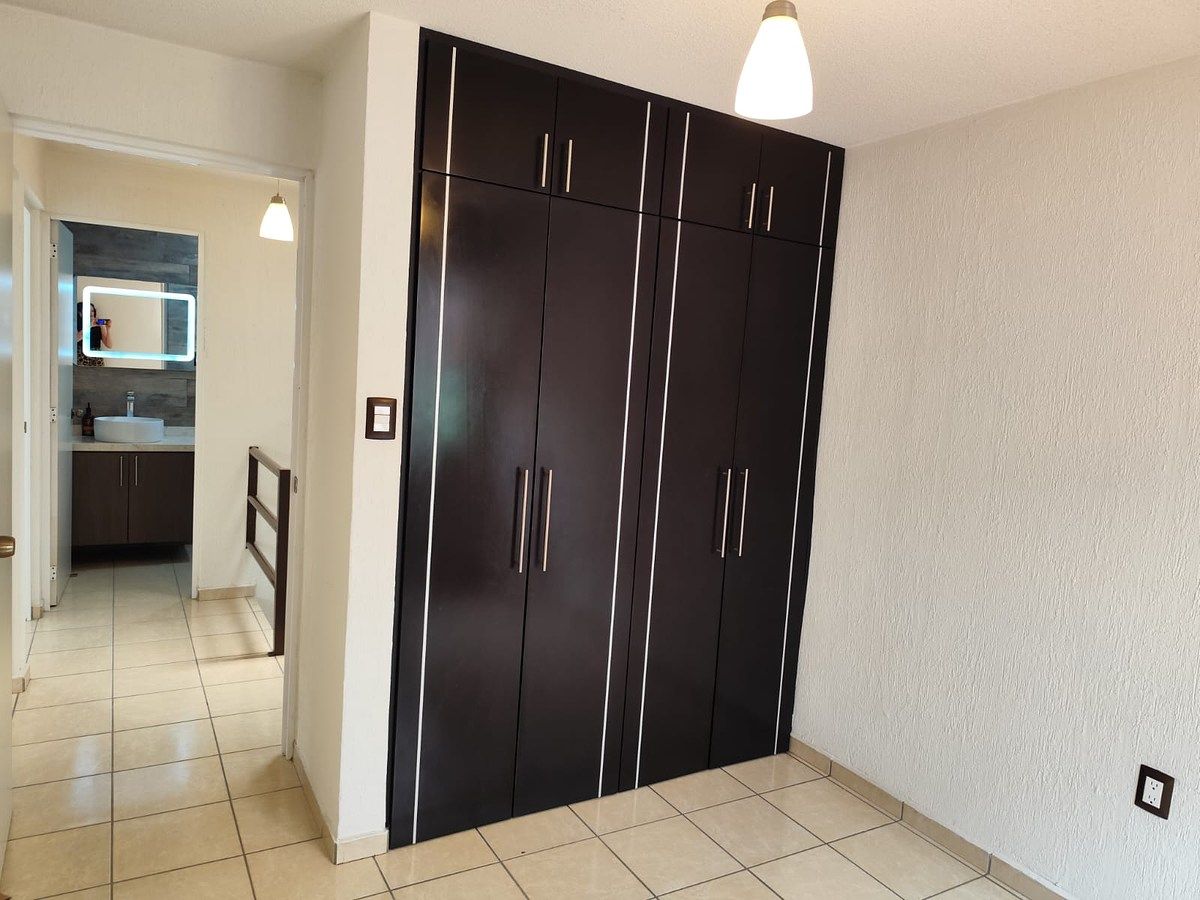 Casa em Colinas del Sur, Querétaro, foto 13 de 17