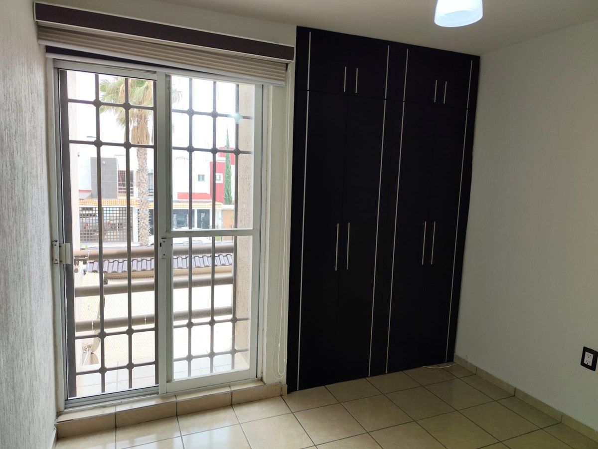 Casa em Colinas del Sur, Querétaro, foto 12 de 17
