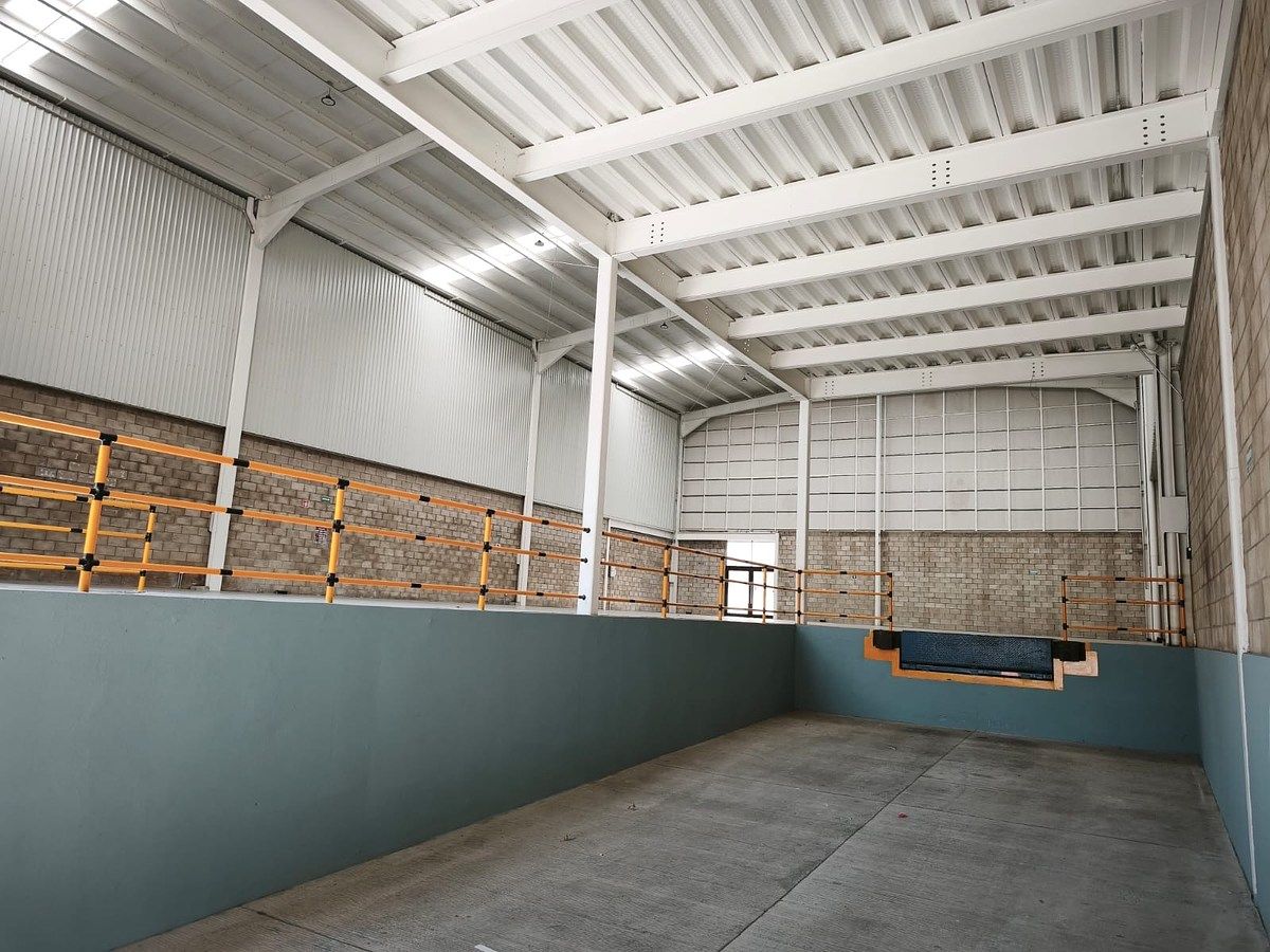 Bodega industrial en Santa Cruz de las Flores, Tlajomulco de Zúñiga, foto 7 de 19
