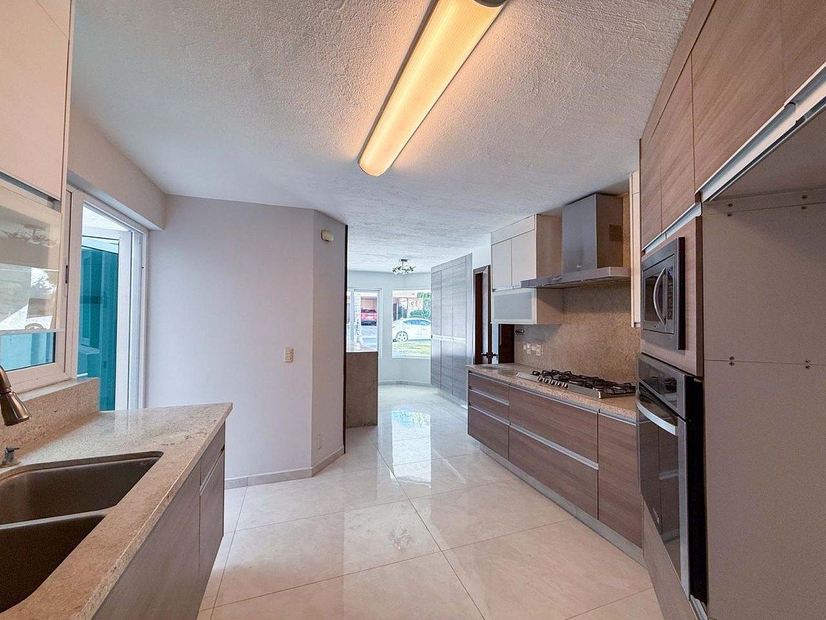 Casa em Puerta de Hierro, Zapopan, foto 8 de 25