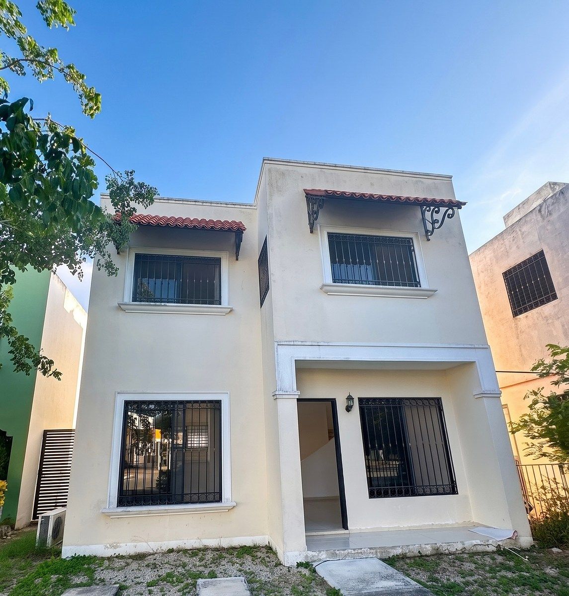 Casa en Venta dentro de Cerrada en Gran Santa Fe Alberca, foto 1 de 25