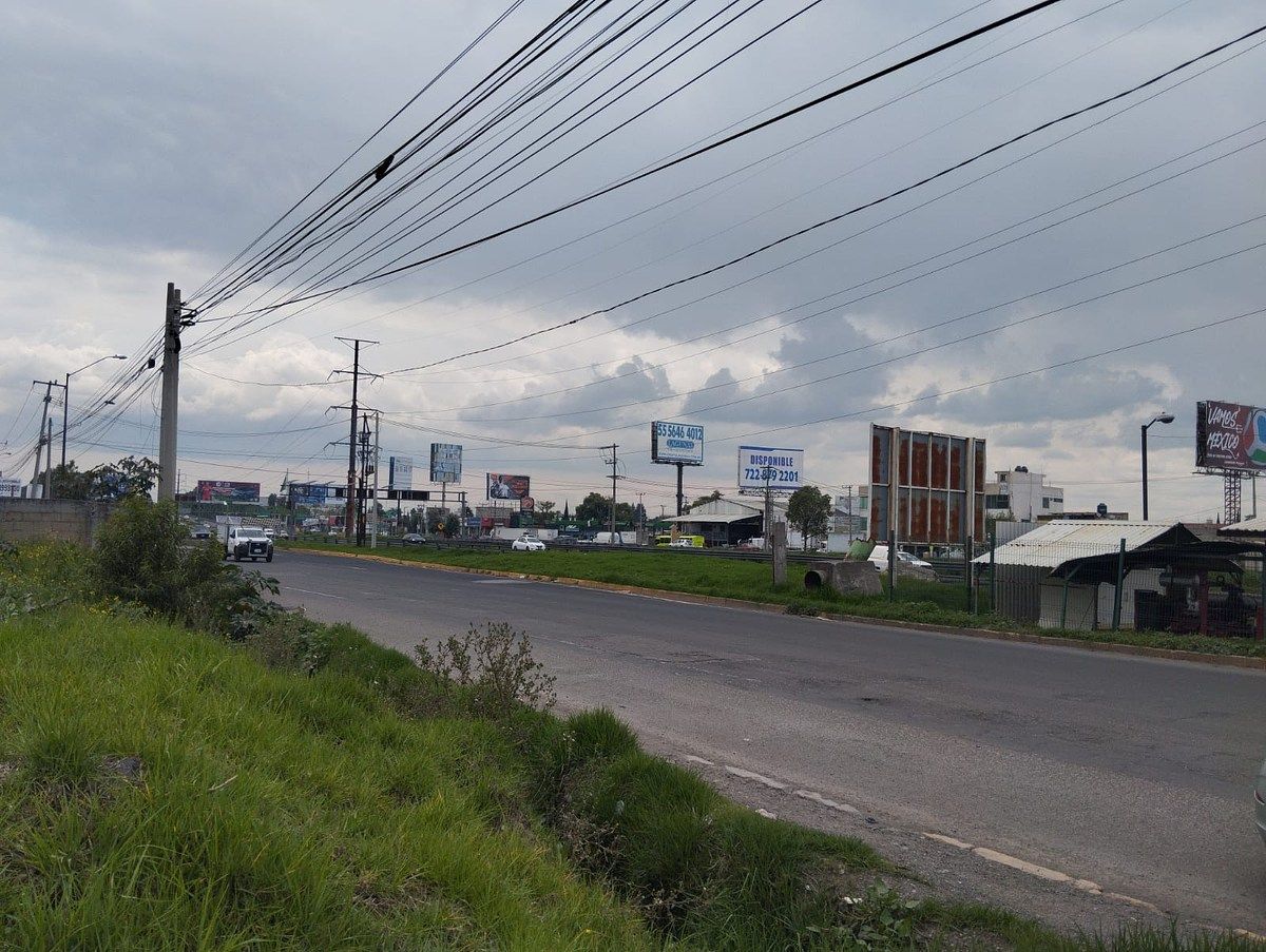 LAND AT STREET LEVEL IN TOLLOCAN STRATEGICALLY, photo 1 of 10