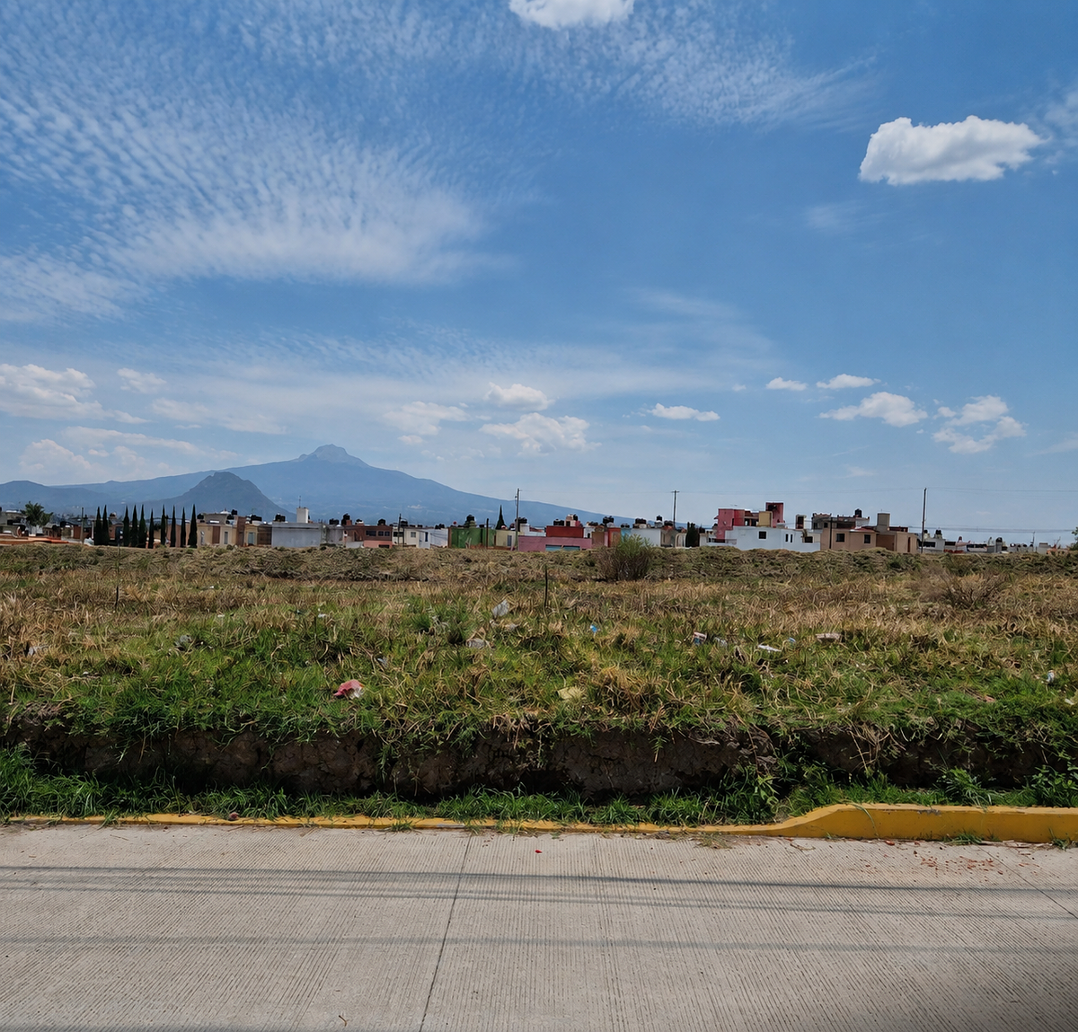LOTE À VENDA, foto 1 de 5
