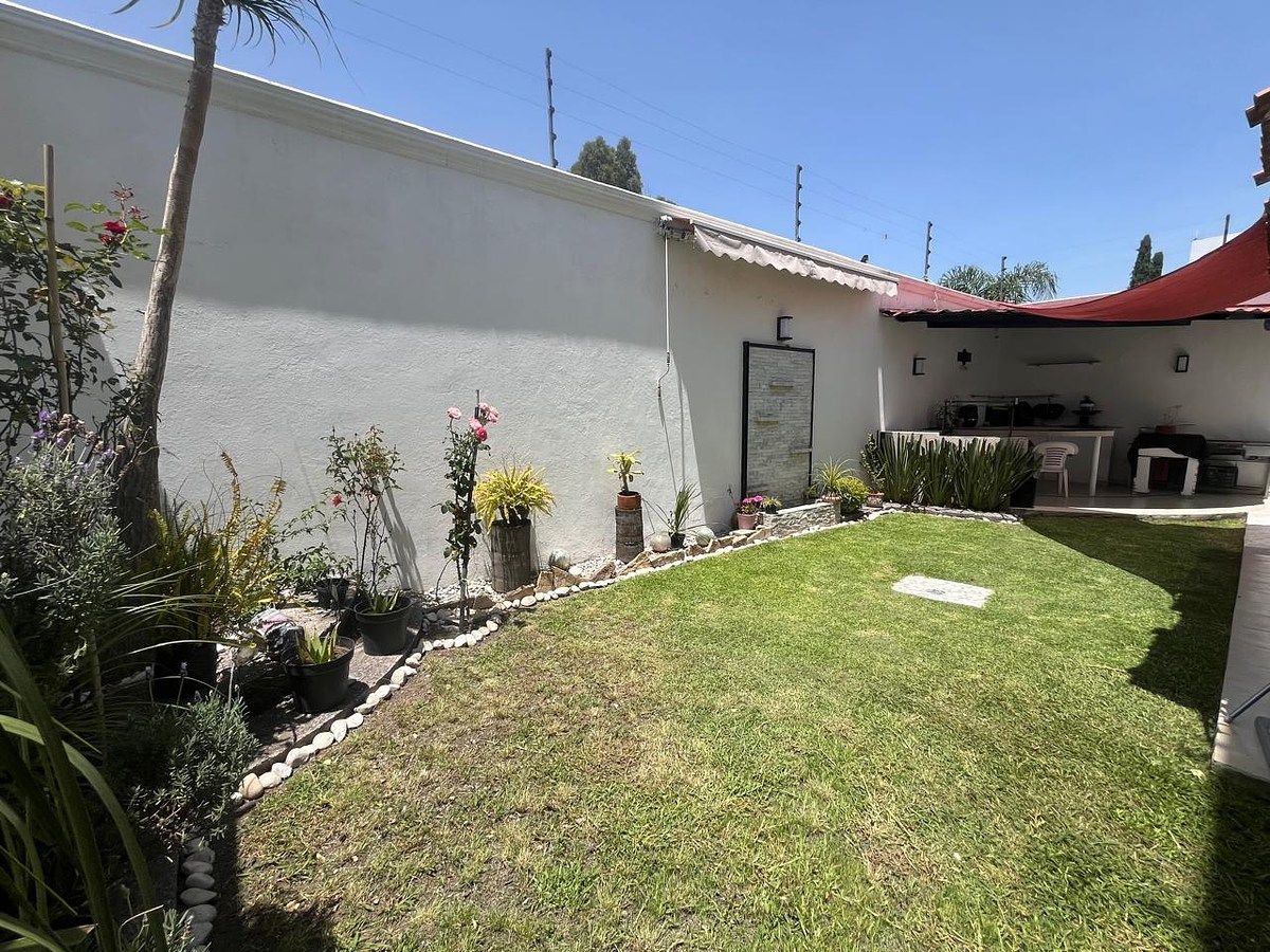 House in INFONAVIT San José Xilotzingo, Puebla, photo 10 of 27