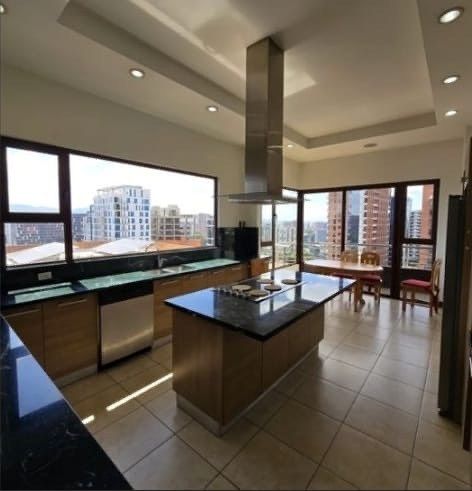 Apartamento en Zona 10, Guatemala, foto 4 de 5