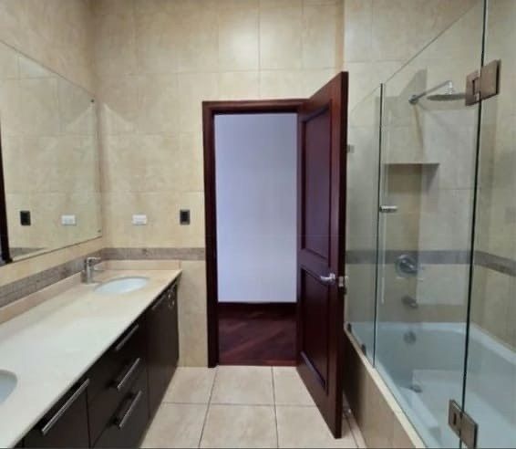 Apartamento en Zona 10, Guatemala, foto 5 de 5