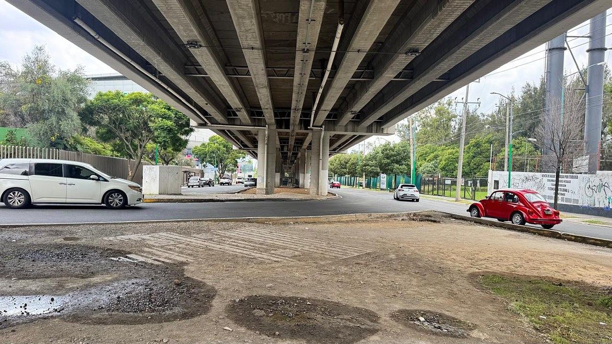 Proyecto Comercial Santa Fe | Av. Carlos Lazo, foto 1 de 9