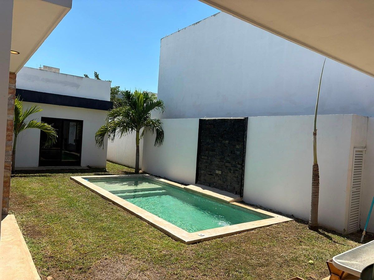 House in Dzityá, Mérida, photo 2 of 16