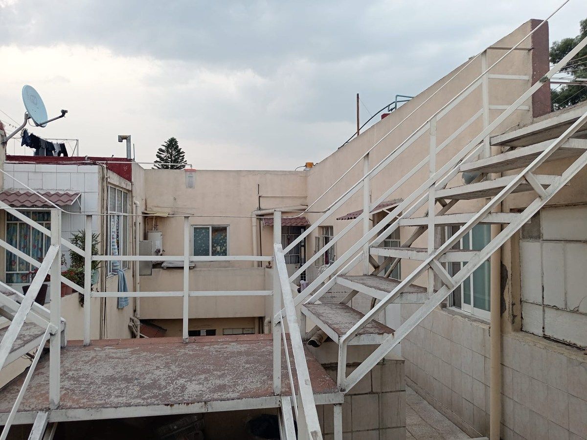 Escaleras para la azotea, foto 10 de 12