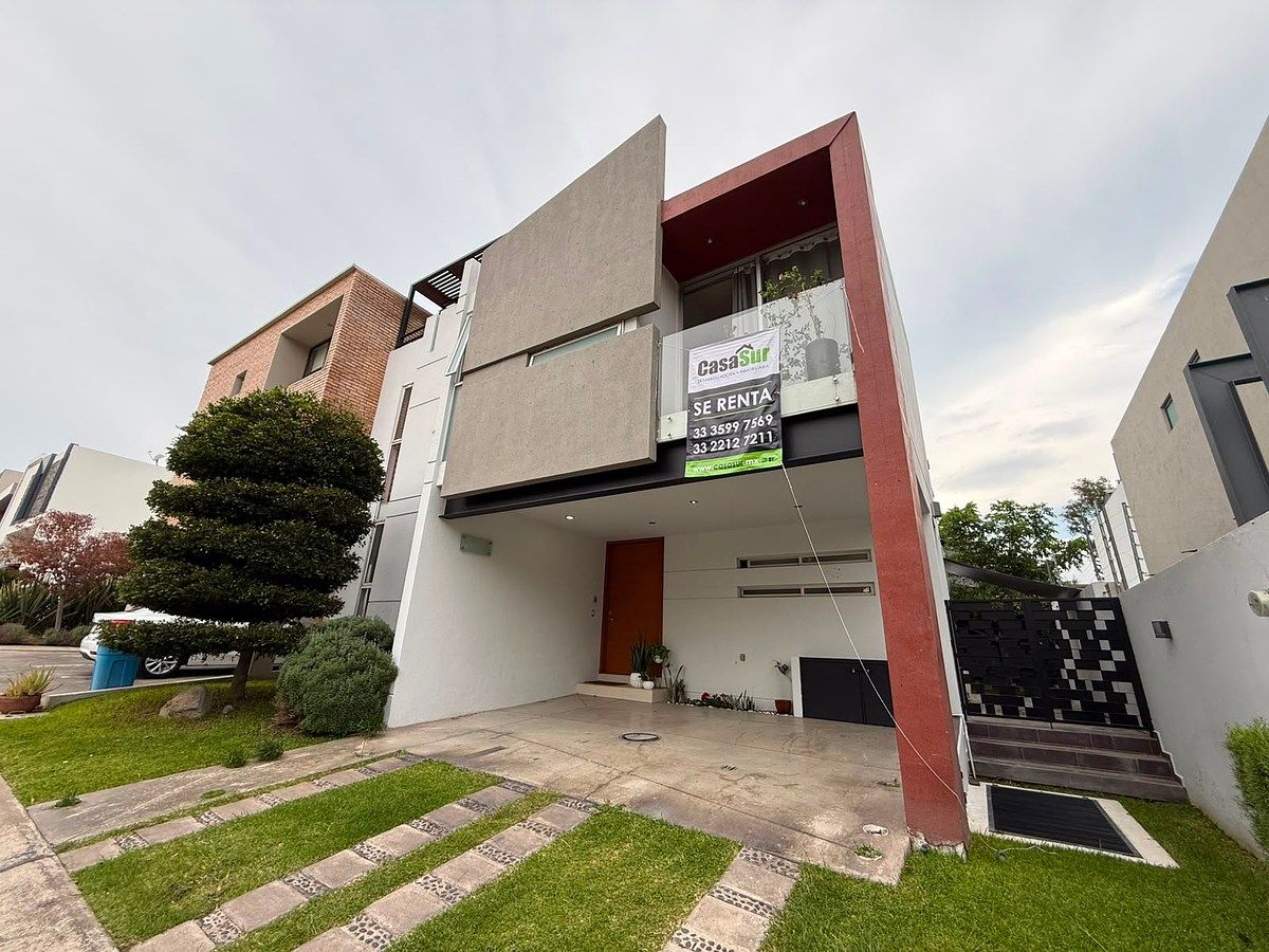 House in Gated Community in Los Robles, Zapopan, photo 2 of 39