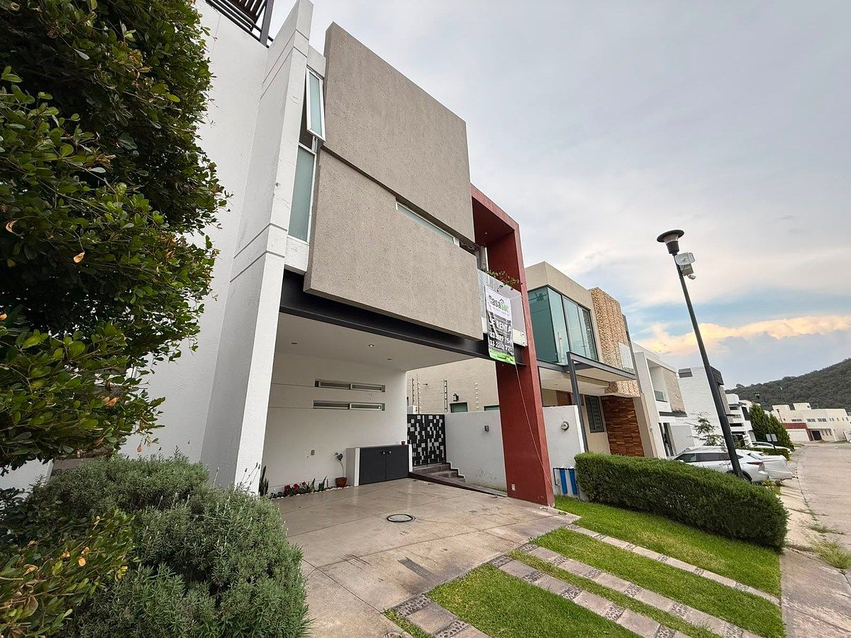 House in Gated Community in Los Robles, Zapopan, photo 3 of 39