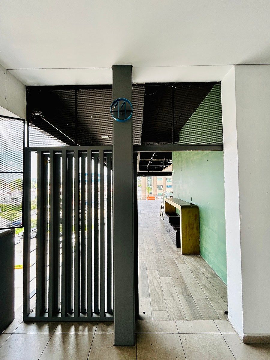 LOCAL COMERCIAL PARA ALUGUEL AV. PATRIAL, foto 1 de 16