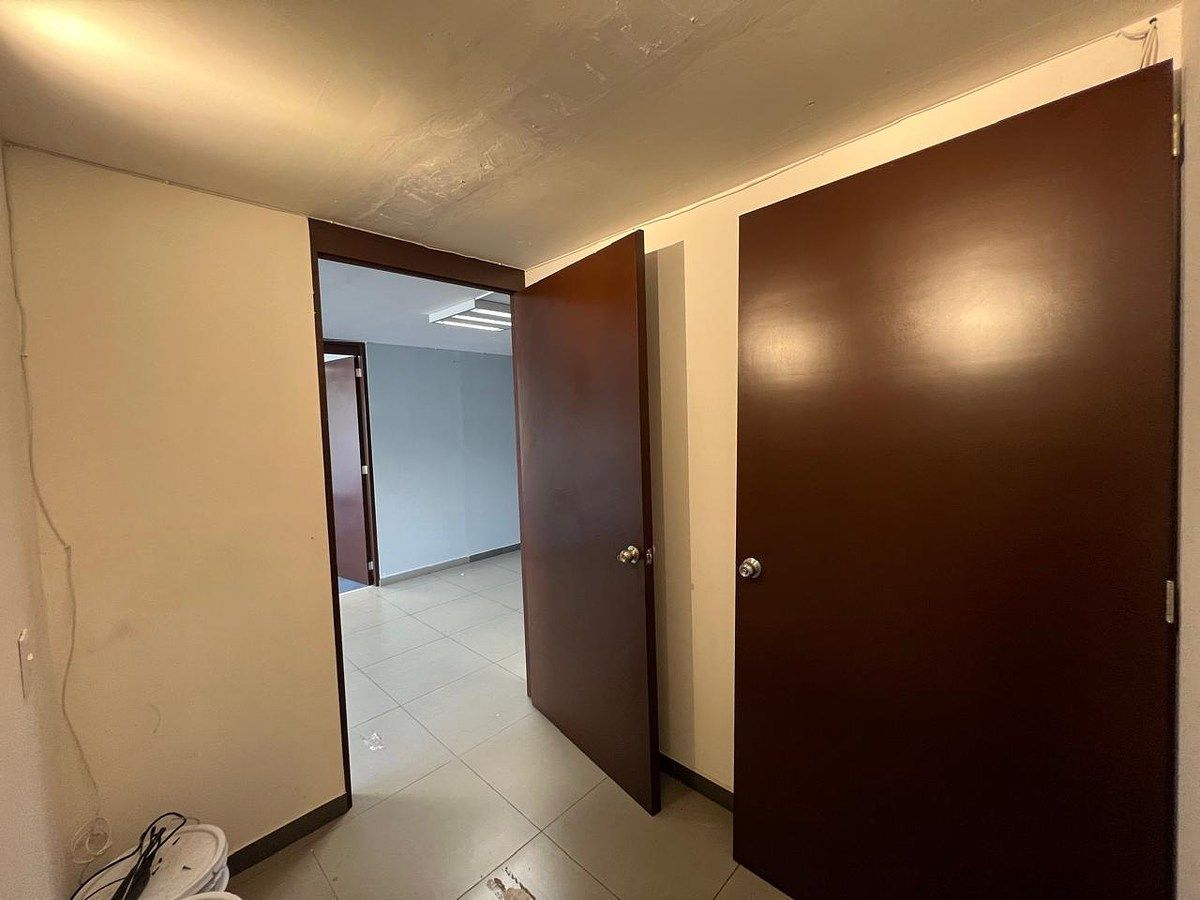 Office in Polanco V Sección, Miguel Hidalgo, photo 11 of 32