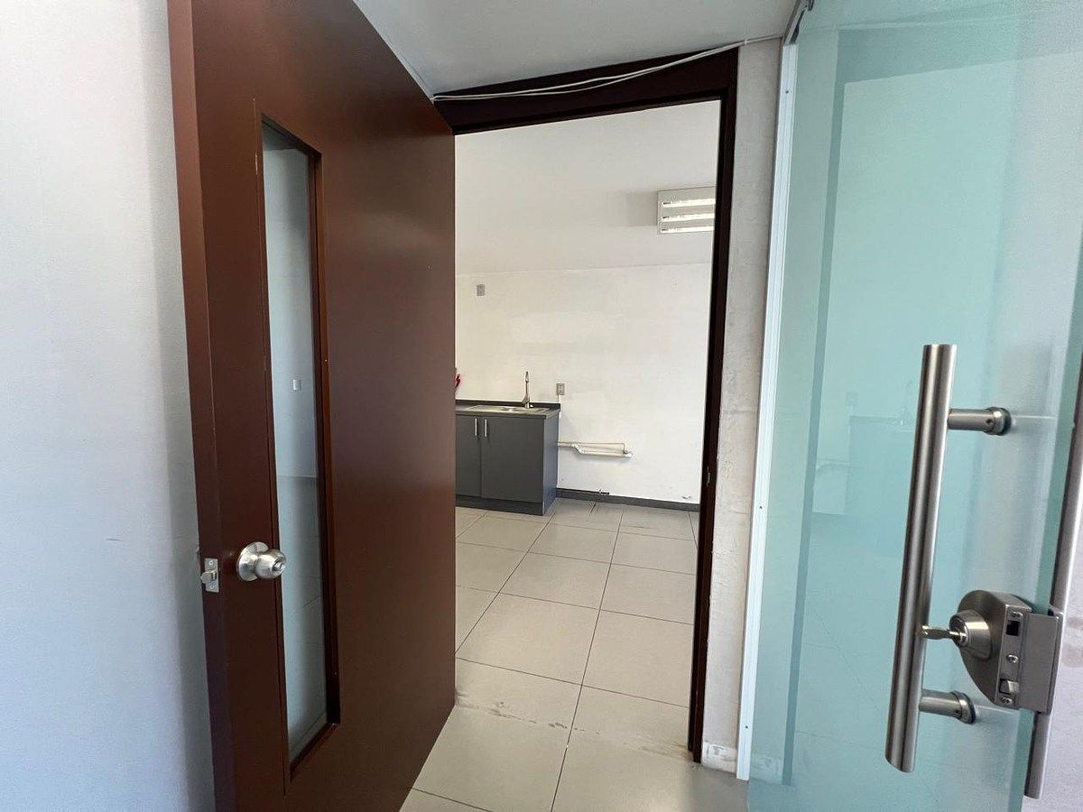 Office in Polanco V Sección, Miguel Hidalgo, photo 17 of 32