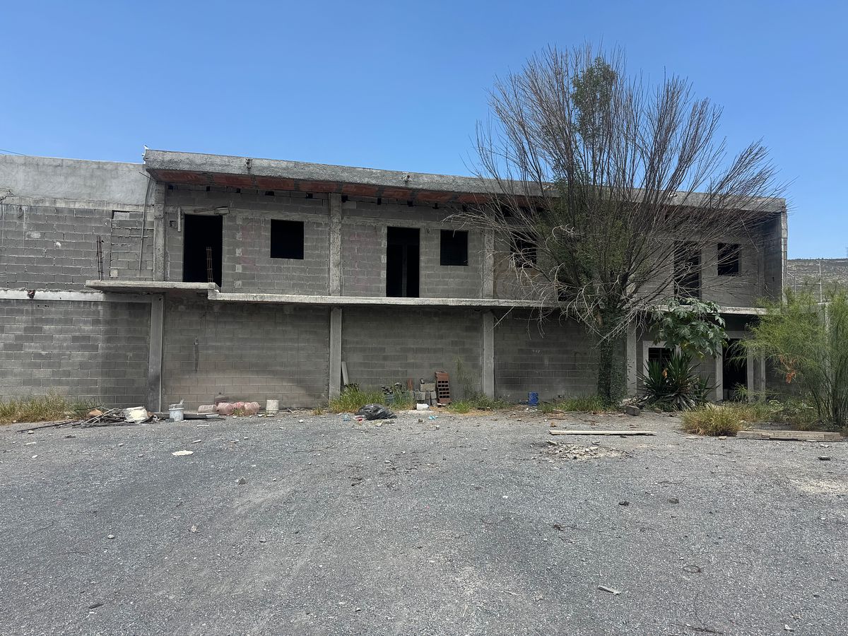 Terreno comercial en Zona industrial, García, foto 3 de 25