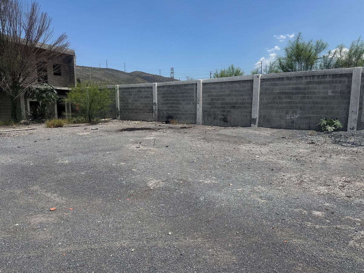 Terreno comercial en Zona industrial, García, foto 4 de 25