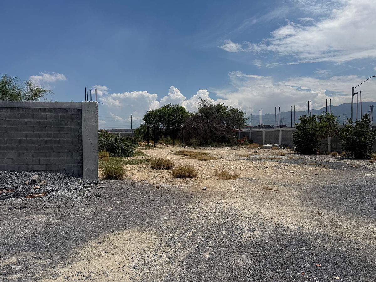 Terreno comercial en Zona industrial, García, foto 10 de 25