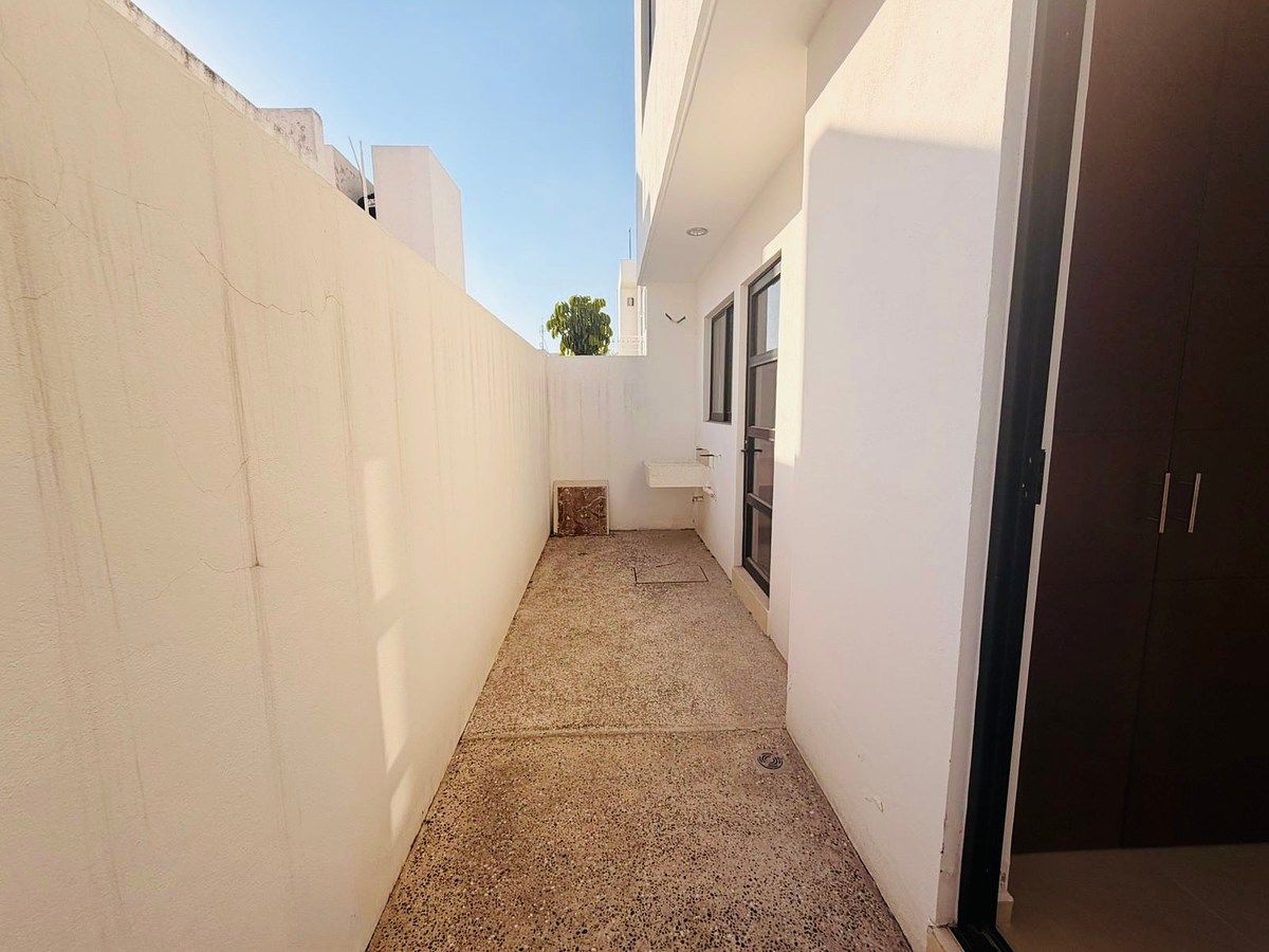 Casa em condomínio fechado em Fraccionamiento El Mirador, El Marqués, foto 6 de 19