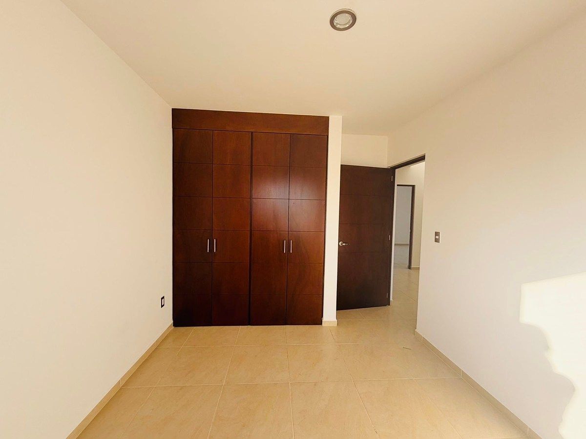 Casa em condomínio fechado em Fraccionamiento El Mirador, El Marqués, foto 7 de 19