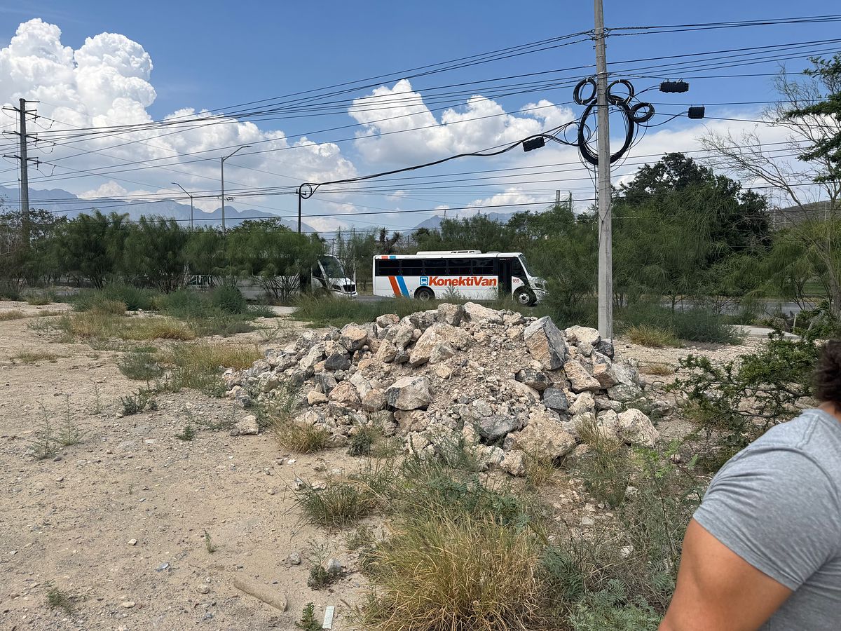 Commercial Lot in Zona industrial, García, photo 14 of 18
