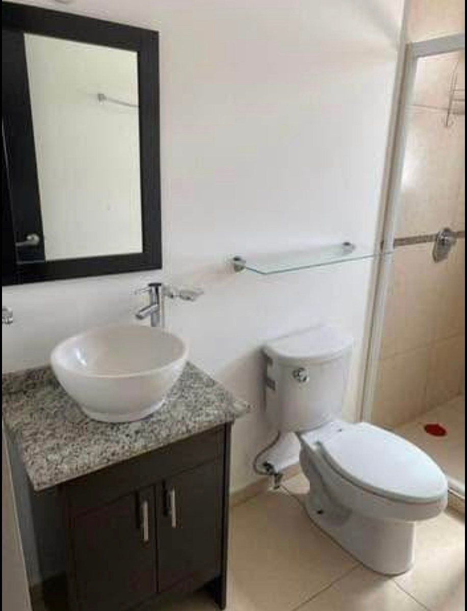 House in Gated Community in Puerta Real, Corregidora, photo 7 of 19