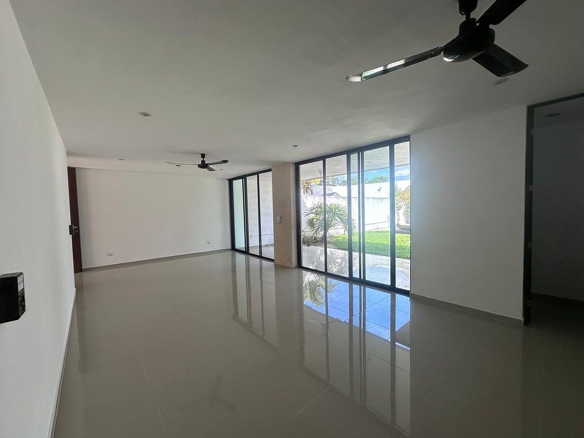 Casa en Conkal, Conkal, foto 2 de 21