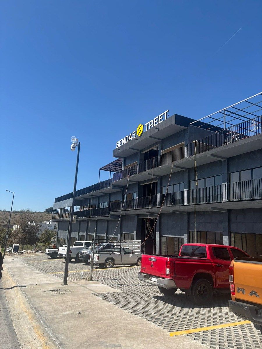 Locales comerciales en renta | Primer Nivel, foto 1 de 3
