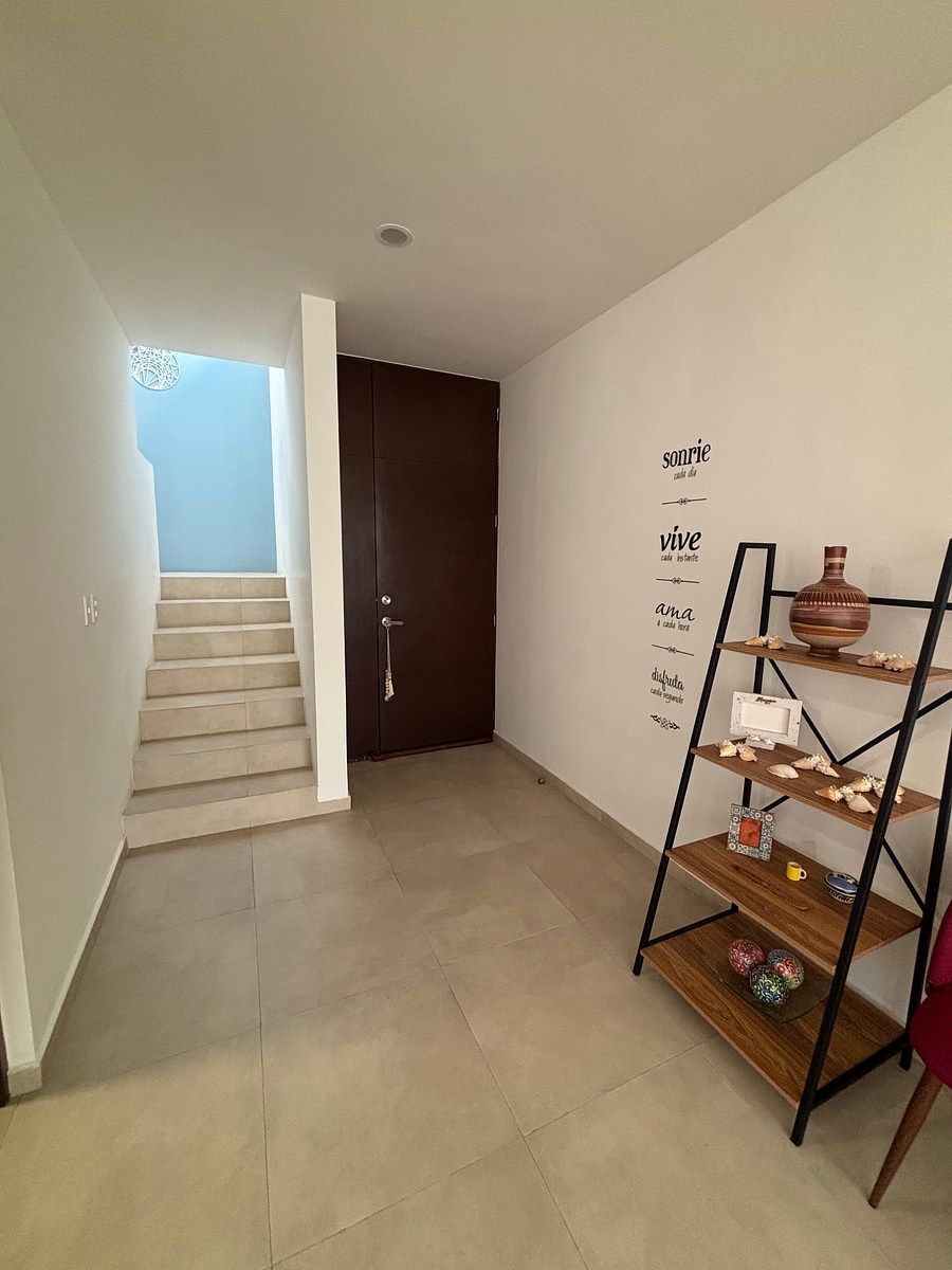 Casa en Conkal, Conkal, foto 3 de 34