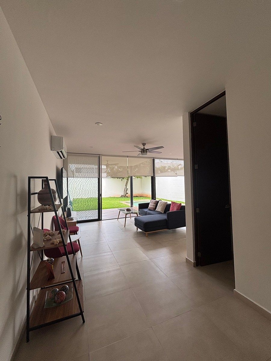 Casa en Conkal, Conkal, foto 2 de 34