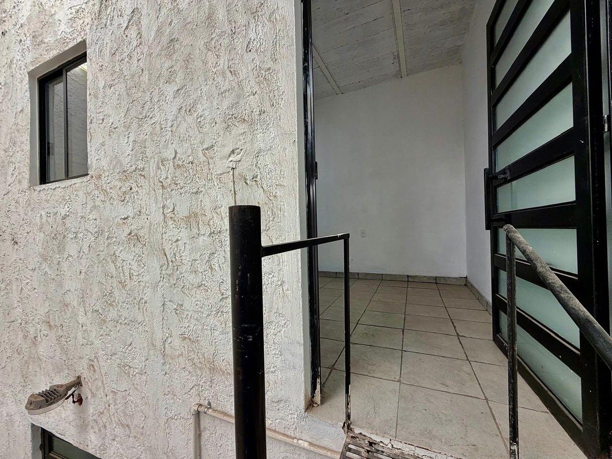 Bodega comercial en La Gigantera, Tlaquepaque, foto 7 de 15