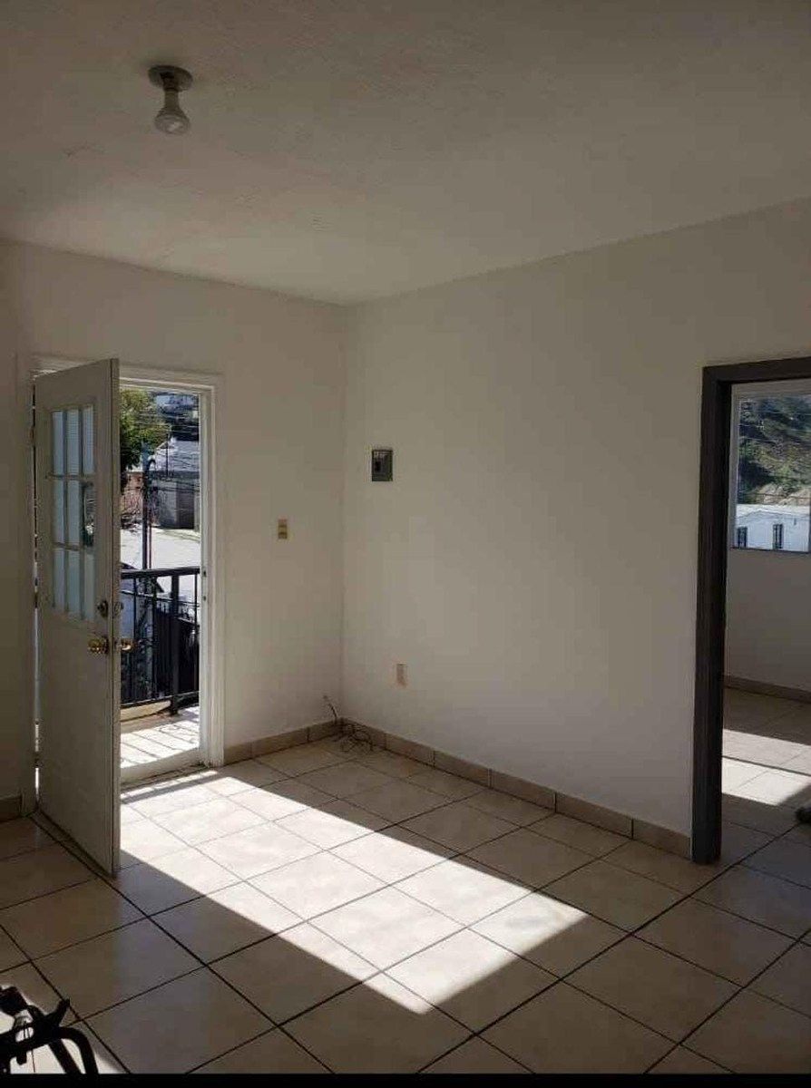 DEPARTAMENTO DOS RECÁMARAS CERCA DE BLVD CUAUHTÉMOC SUR TIJUANA, foto 1 de 9